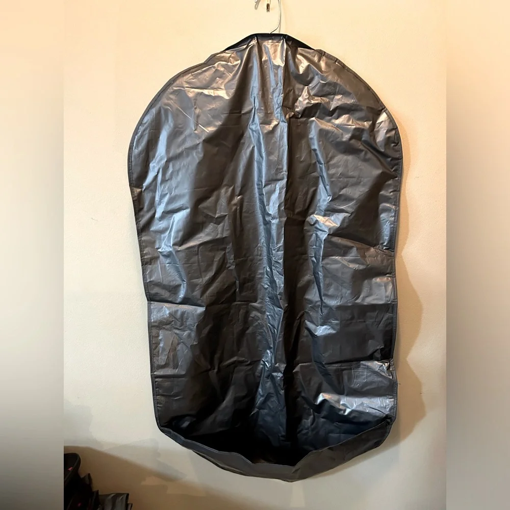Saks Fifth Avenue Wardrobe Bag 42”x22”